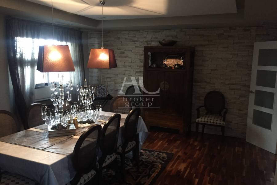 Venta - Chalet / Casa de campo - Elche - Ciudad Jardín 
