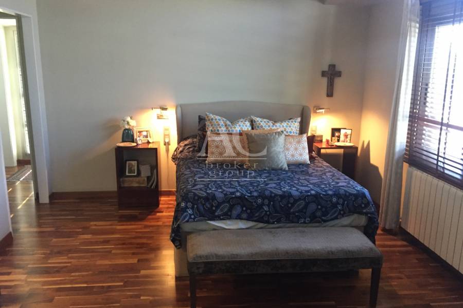 Venta - Chalet / Casa de campo - Elche - Ciudad Jardín 