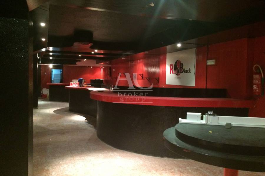 Venta - Local comercial - Arenales del Sol