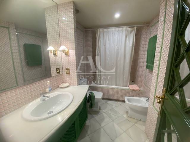 Venta - Vivienda unifamiliar - Elche - Centro