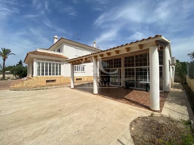 Venta - Chalet / Casa de campo - Elche - Camino viejo Santa Pola