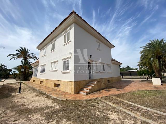 Venta - Chalet / Casa de campo - Elche - Camino viejo Santa Pola