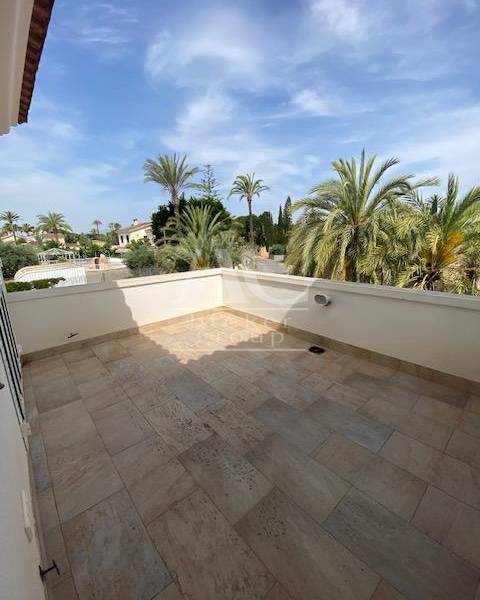 Venta - Chalet / Casa de campo - Elche - Camino viejo Santa Pola