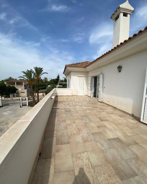 Venta - Chalet / Casa de campo - Elche - Camino viejo Santa Pola