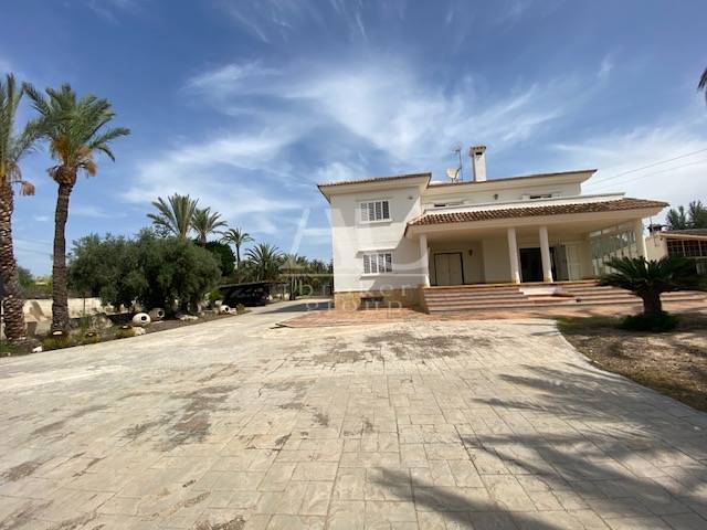 Venta - Chalet / Casa de campo - Elche - Camino viejo Santa Pola