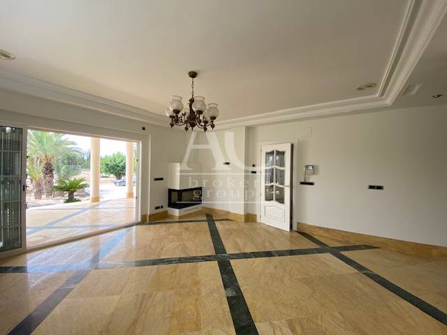 Venta - Chalet / Casa de campo - Elche - Camino viejo Santa Pola