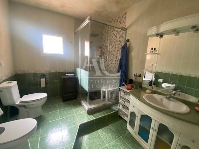 Venta - Chalet / Casa de campo - Hondón de las Nieves