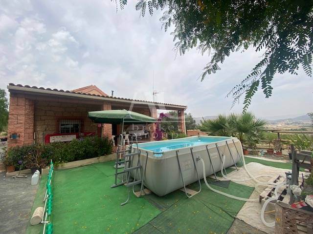 Venta - Chalet / Casa de campo - Hondón de las Nieves