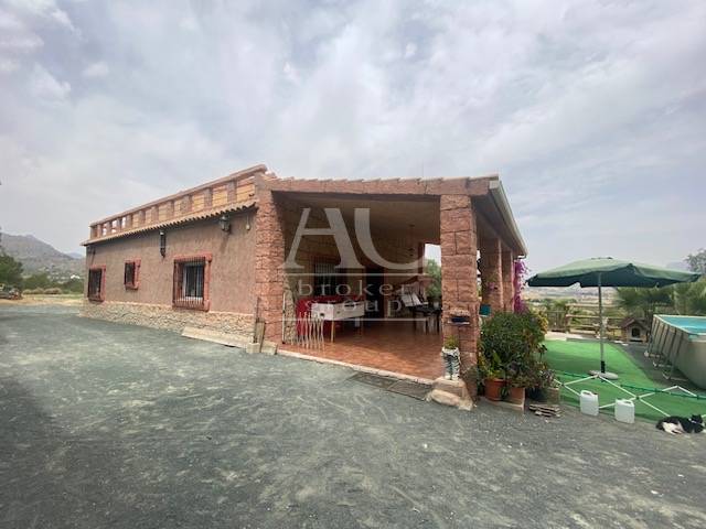 Venta - Chalet / Casa de campo - Hondón de las Nieves