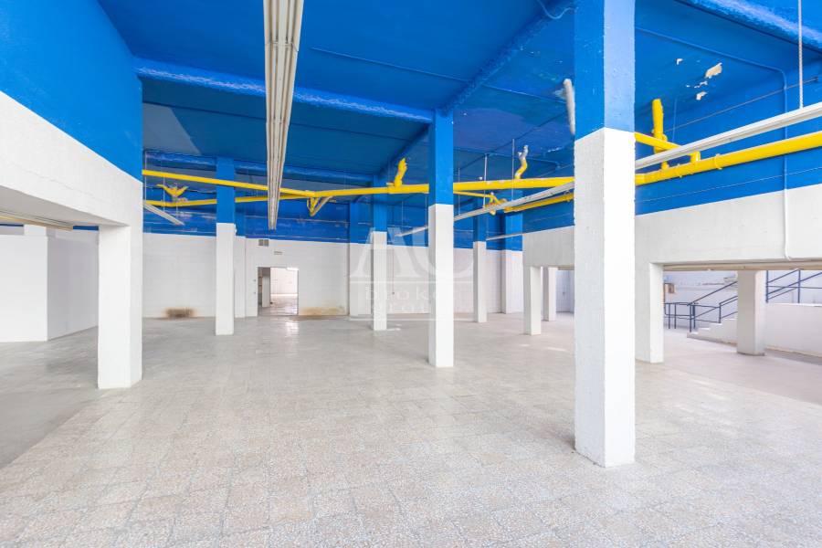 Venta - Local comercial - Elche - Carrús