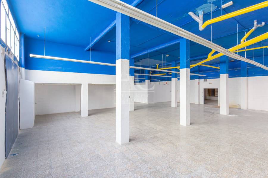 Venta - Local comercial - Elche - Carrús