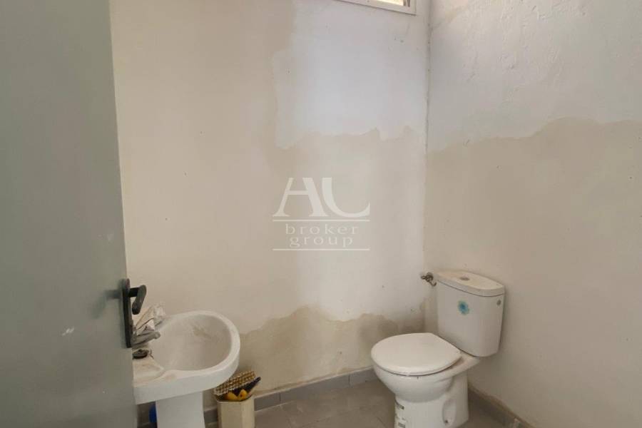 Venta - Local comercial - Elche - Plaza de la aparadora