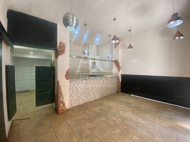 Alquiler - Local comercial - Elche - Centro