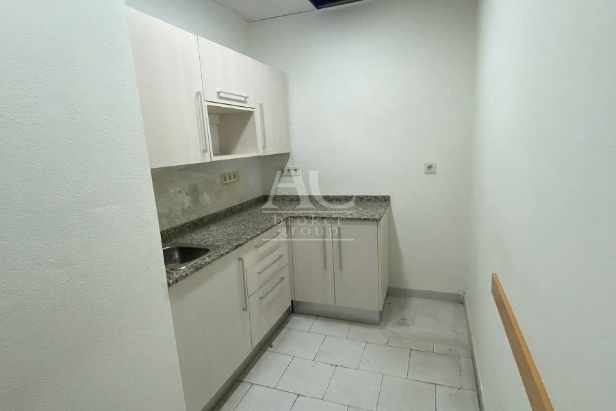 Venta - Local comercial - Elche - Puente de la Virgen