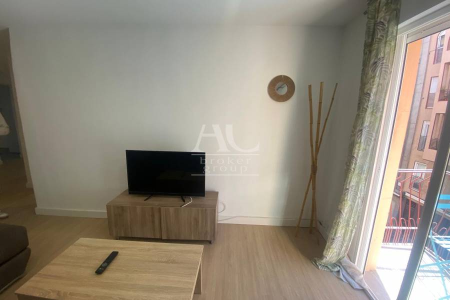 Alquiler - Piso - Elche - Reina Victoria