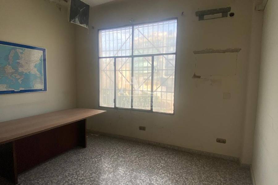 Venta - Local comercial - Elche - Puente de la Virgen