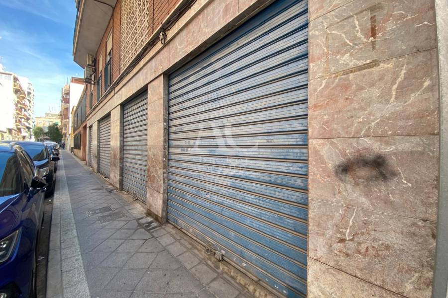 Alquiler - Local comercial - Elche - El Toscar