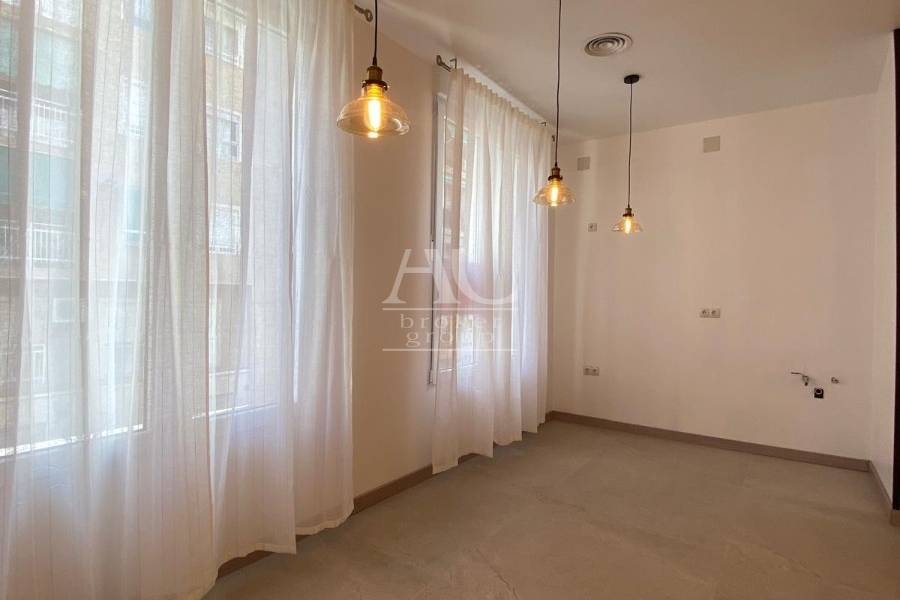 Venta - Piso - Elche - Poeta Miguel Hernández 