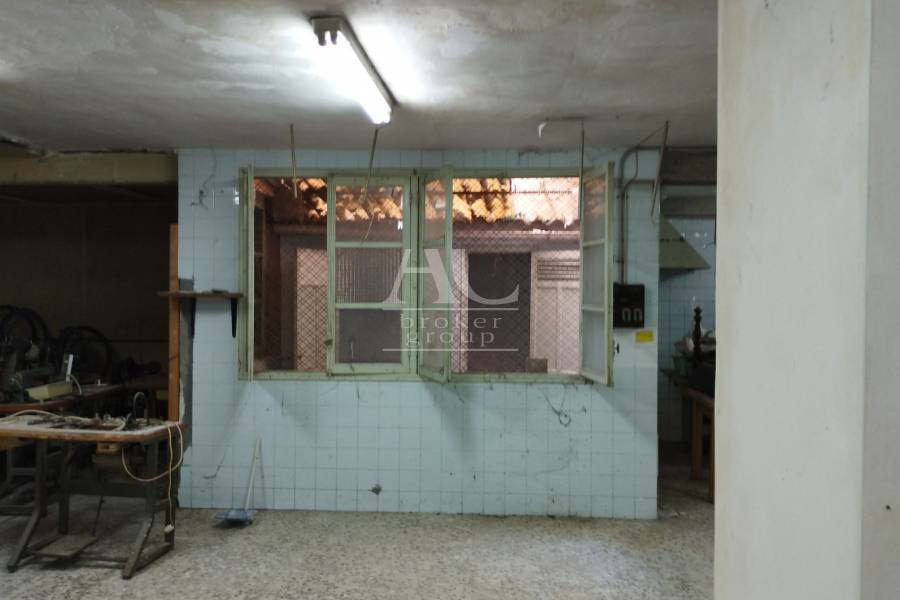 Venta - Local comercial - Elche - Plaza Barcelona