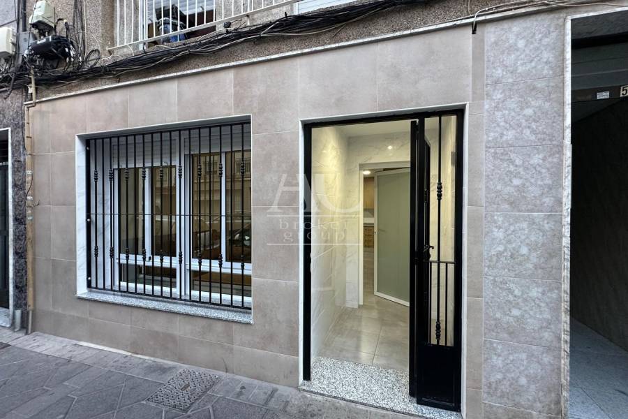 Venta - Planta baja - Elche - Plaza Barcelona