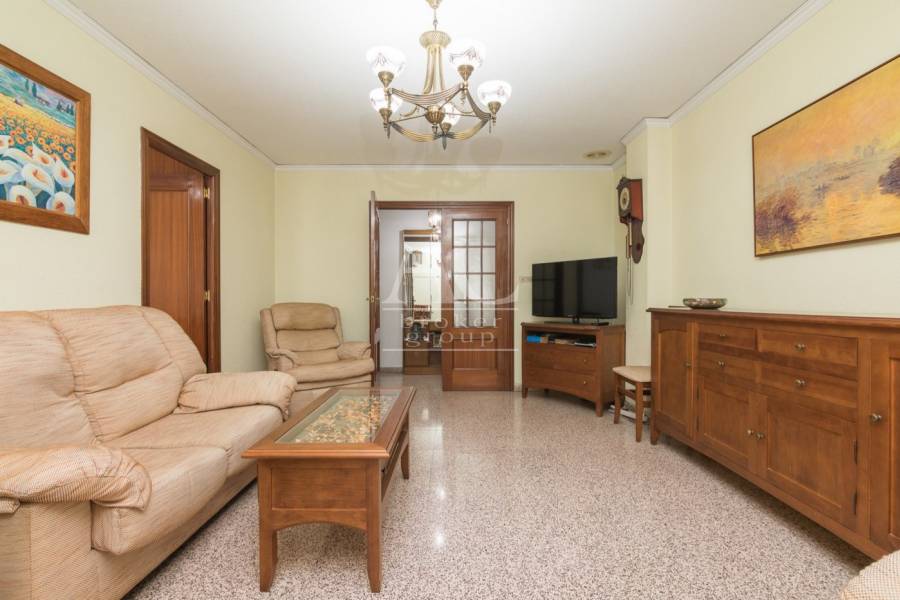Venta - Vivienda unifamiliar - Elche - Plaza Barcelona