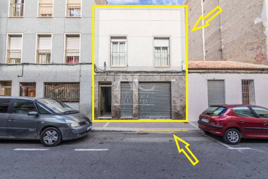 Venta - Vivienda unifamiliar - Elche - Plaza Barcelona