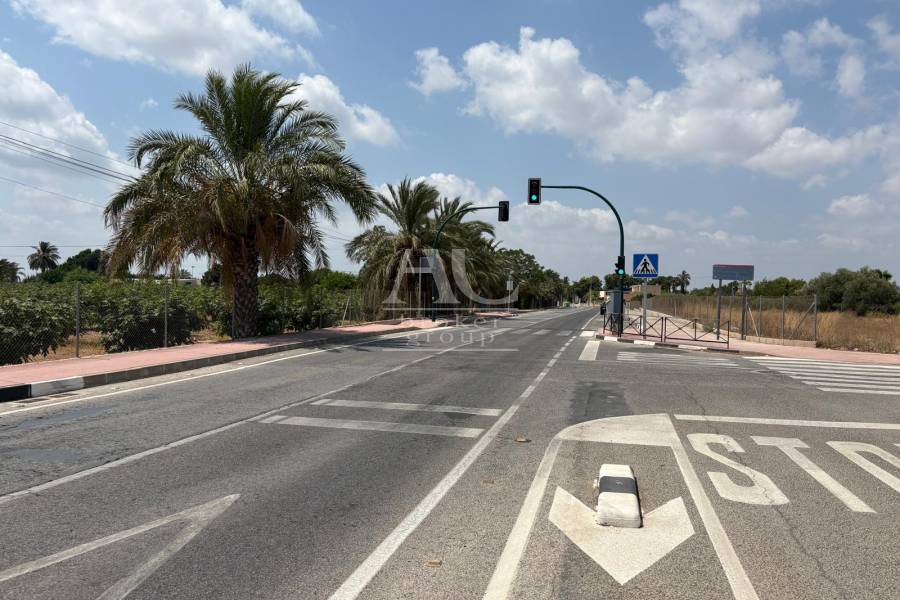Venta - Chalet / Casa de campo - Elche Pedanías - Matola