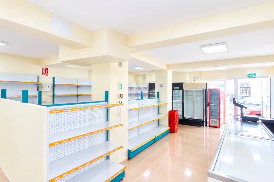 Venta - Local comercial - Elche - Camino de los Magros
