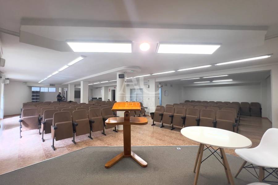 Venta - Local comercial - Elche - Camino de los Magros