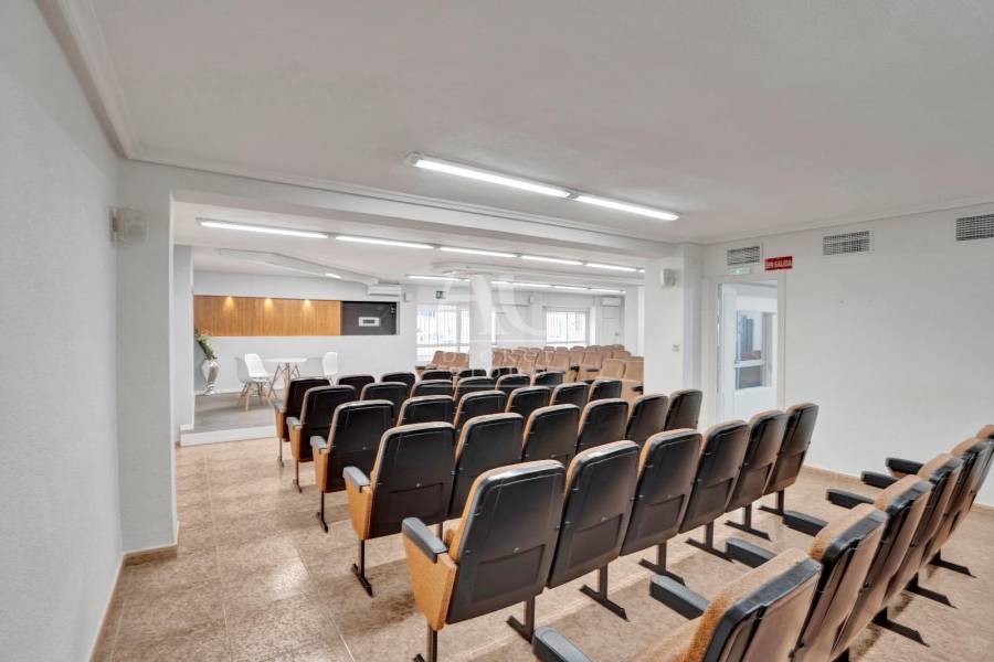 Venta - Local comercial - Elche - Camino de los Magros
