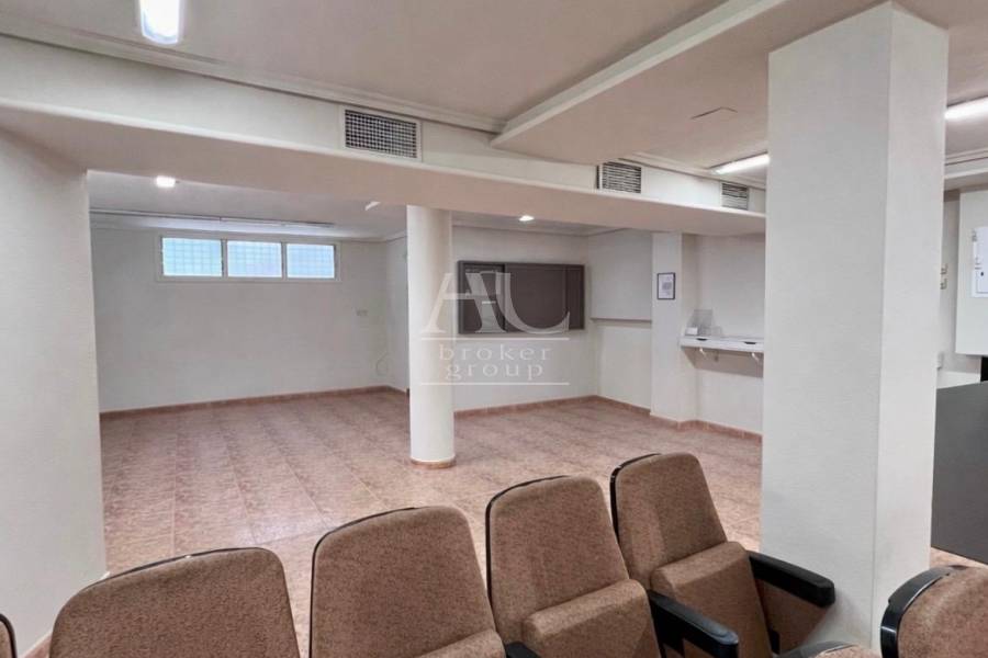 Venta - Local comercial - Elche - Camino de los Magros