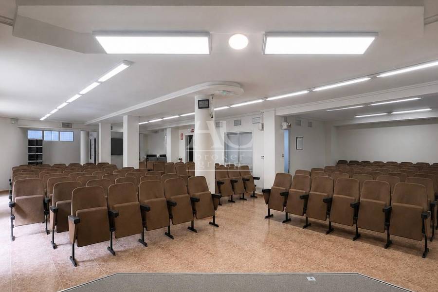 Venta - Local comercial - Elche - Camino de los Magros