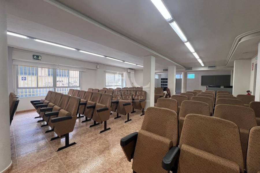 Venta - Local comercial - Elche - Camino de los Magros